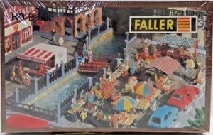 Faller B 582 H0 Weekmarkt Modelrailway