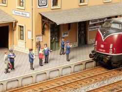 Noch 12800 H0 - Op het perron (Sound Szenen)