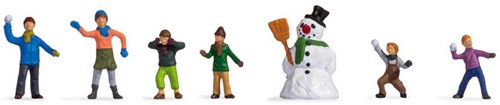 Noch 15821 H0 - Kinderen in de sneeuw met sneeuwpop