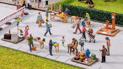 Noch 16281 H0 - Vlooienmarkt / rommelmarkt figuren themawereld