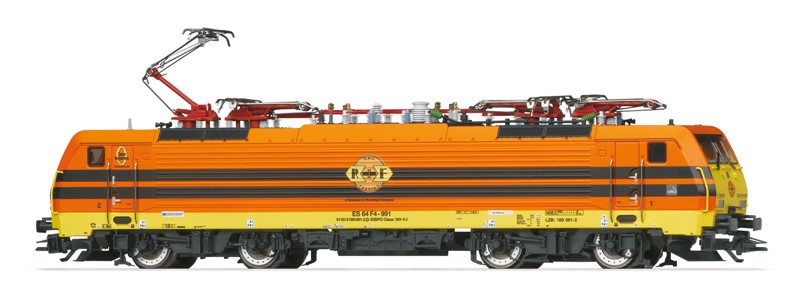 A class 189 in H0 and a class 193 in Z