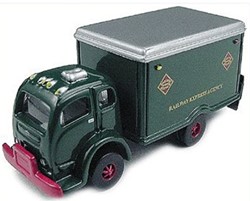 Classic Metal Works 50238 N - White COE REA Truck 53 2stuks