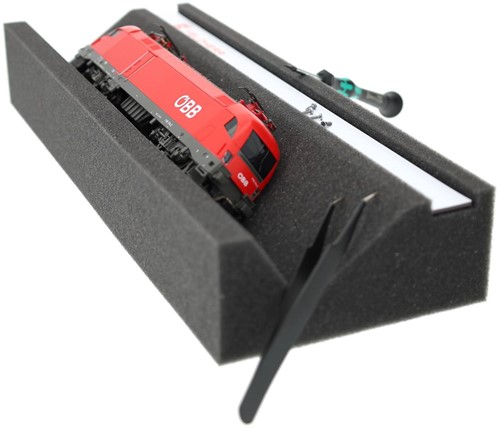 Feldherr JFMFMG055 H0 TT - Locomotief Werkbank met Magneetstrip-2