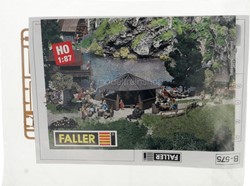 Faller B-575 H0 - Barbecue (Poly Bag)
