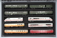 Feldherr EB23Set H0 - Eurobox / containerkoffer - 5 vakken voor H0-spoor - horizontaal-3