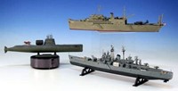 Revell G-333-495 - Guided Missile Fleet and Seaplane Tender 50Jahre Special Edition 1:483 (Open Verpakking)-2