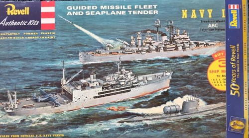 Revell G-333-495 - Guided Missile Fleet and Seaplane Tender 50Jahre Special Edition 1:483 (Open Verpakking)